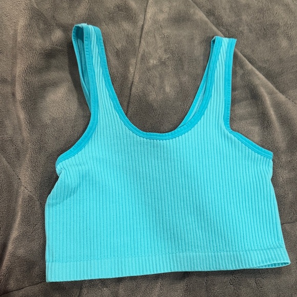Turquoise Ribbed Crop Top - Picture 2 of 2